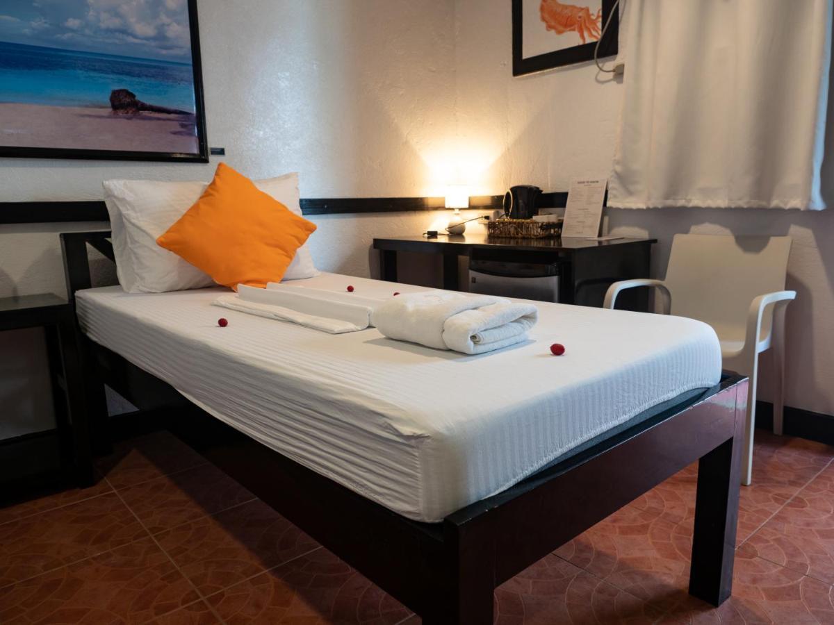 Hippocampus Beach Resort Логон Экстерьер фото