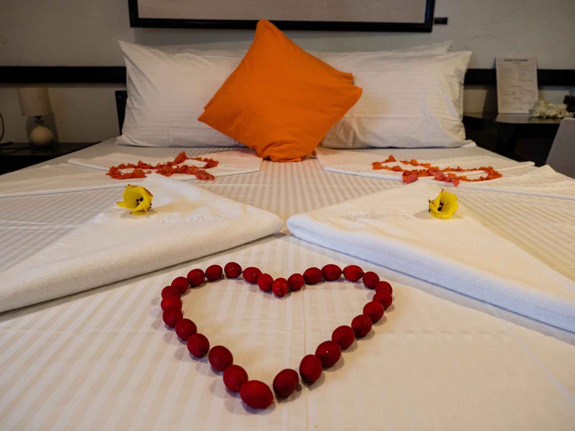Hippocampus Beach Resort Логон Экстерьер фото